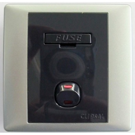 Clipsal 240v Fused Spur - Silver Sand 