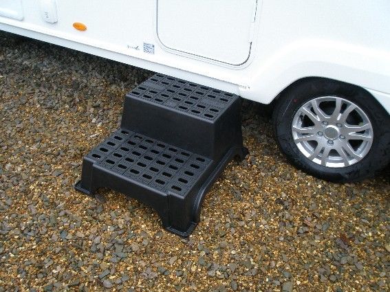 Milenco MGI Jumbo Super Strong Plastic Double Caravan Step